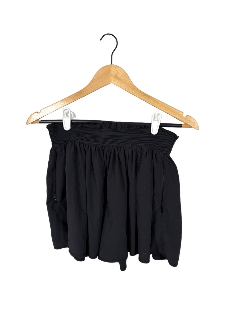 Athleta Womens XS Black Smocked Waist Flowy Skort Zip Pockets 14”